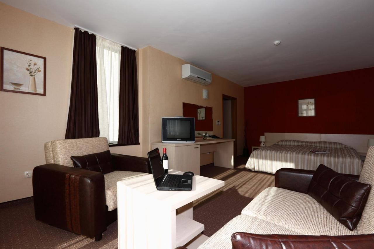 Evridika Hotel Dewin Exterior foto