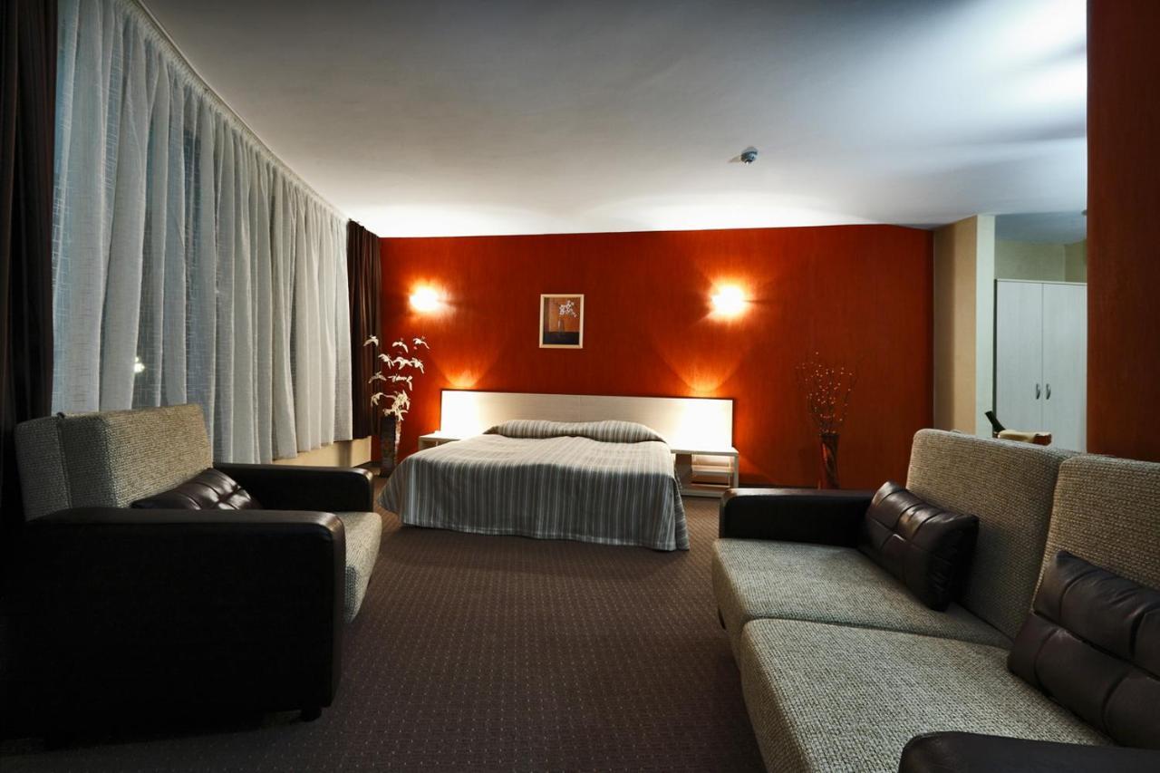 Evridika Hotel Dewin Exterior foto